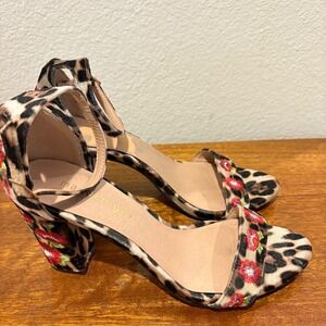 Madden Girl Leopard Floral Embroidered Block Heel Sandals Size 8